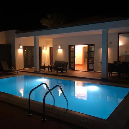 Villa Villas Deluxe Piscina Privada Climatizada-sauna-jacuzzi