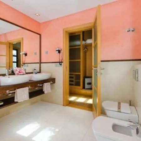 Villas Deluxe Piscina Privada Climatizada-sauna-jacuzzi * Playa Blanca (Lanzarote)
